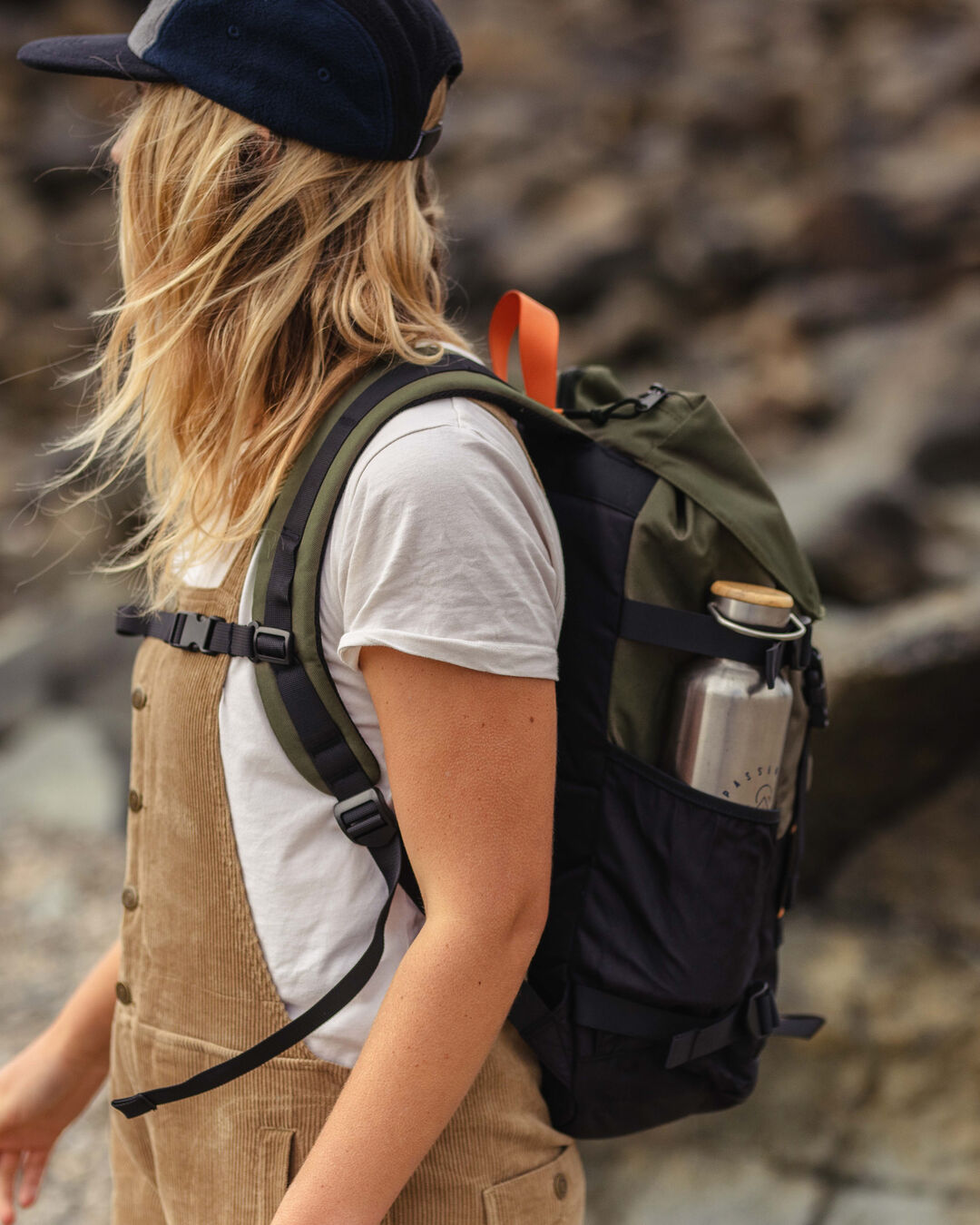 Boondocker Recycled 26L Backpack - Black/Khaki