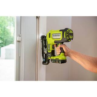 RYOBI ONE+ 18V Cordless 18-Gauge AirStrike Brad Nailer Kit with 16-Gauge AirStrike Finish Nailer 1.5 Ah Battery and Charger PCL1202KN1