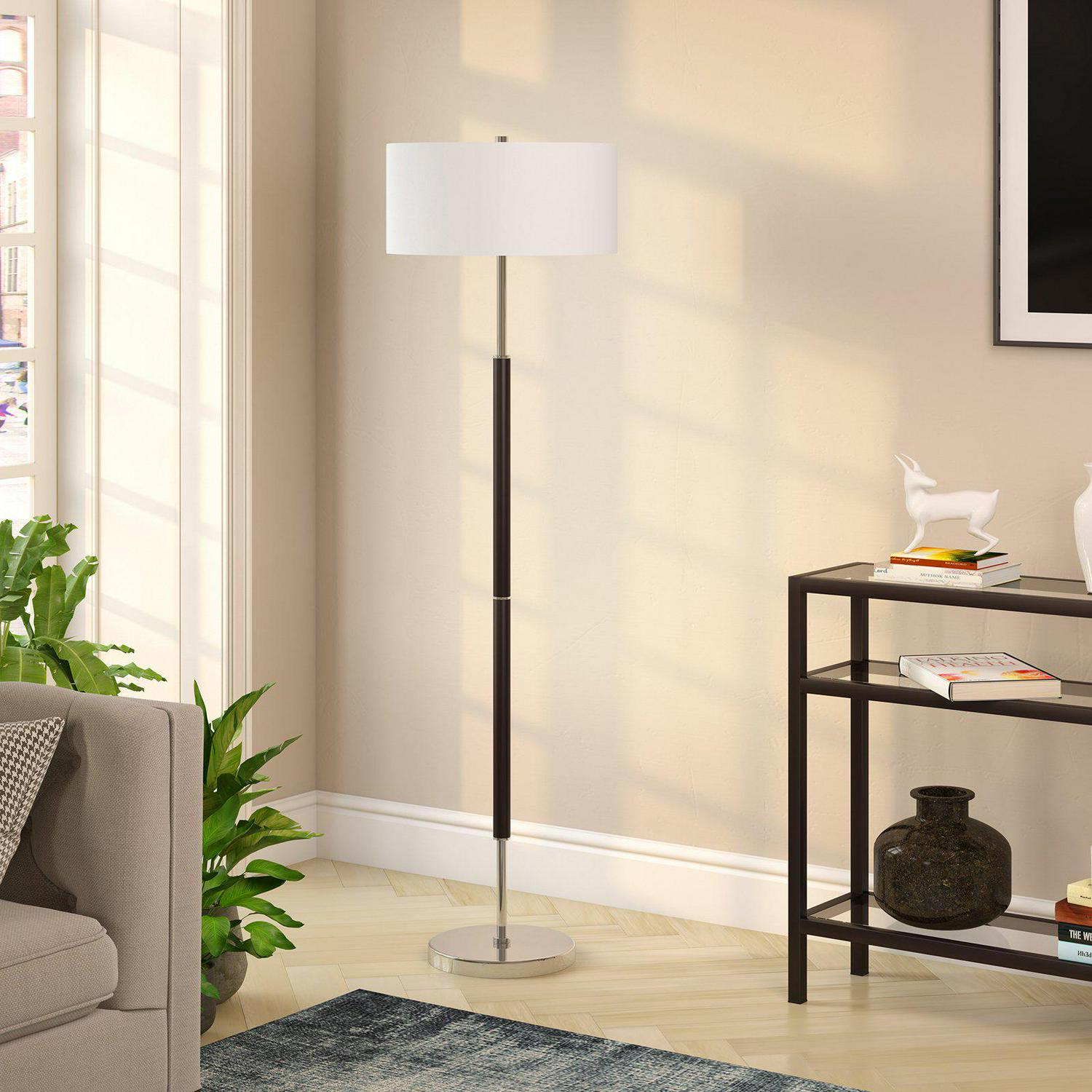 EvelynandZoe Contemporary Metal 2-Bulb Floor Lamp