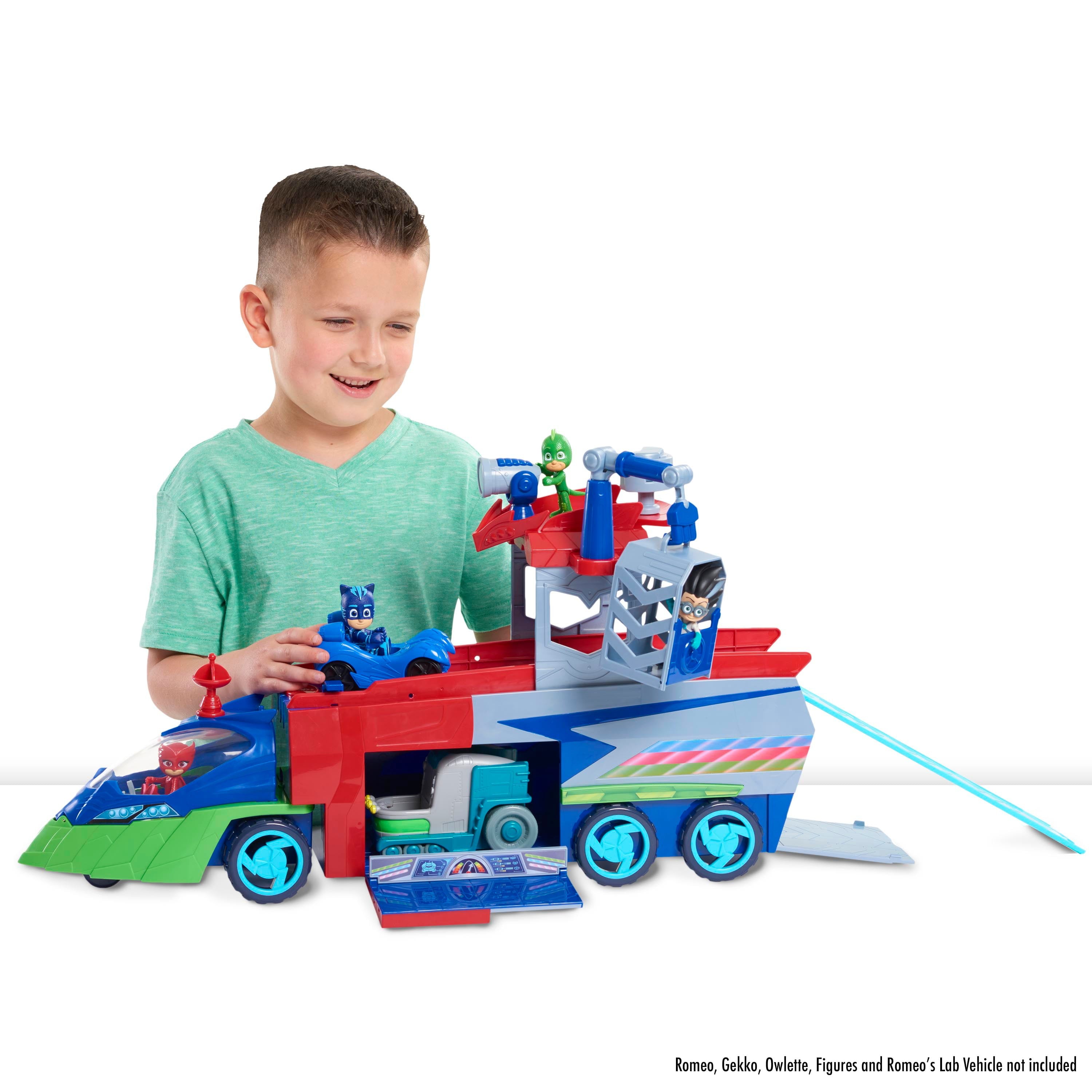 PJ Masks PJ Seeker Vehicle Playset with Lights and Sounds， Includes Catboy and Cat-Car， Stores Up to 4 Vehicles，  Kids Toys for Ages 3 Up， Gifts and Presents