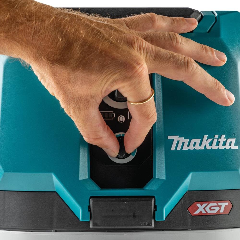 Makita 40V max XGT 4 Gallon Wet/Dry Dust Extractor/Vacuum Bare Tool GCV03Z from Makita