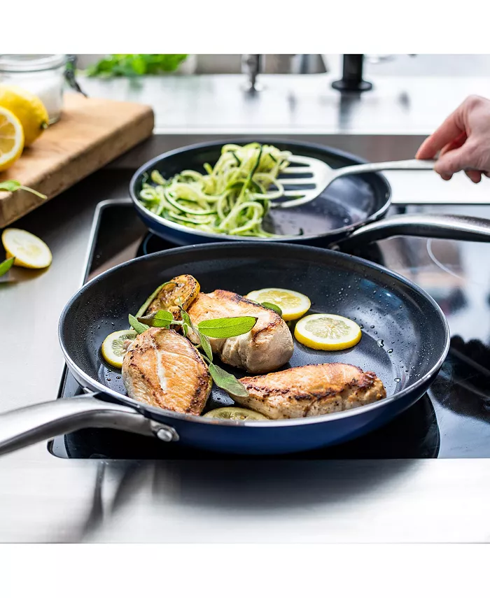 Blue Diamond Diamond-Infused 9.5 and 11 Frying Pan Set.