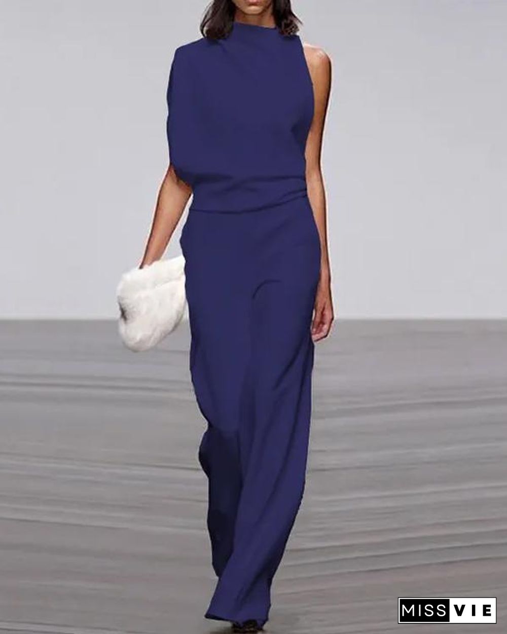 One Shoulder Pile Collar Jumpsuit