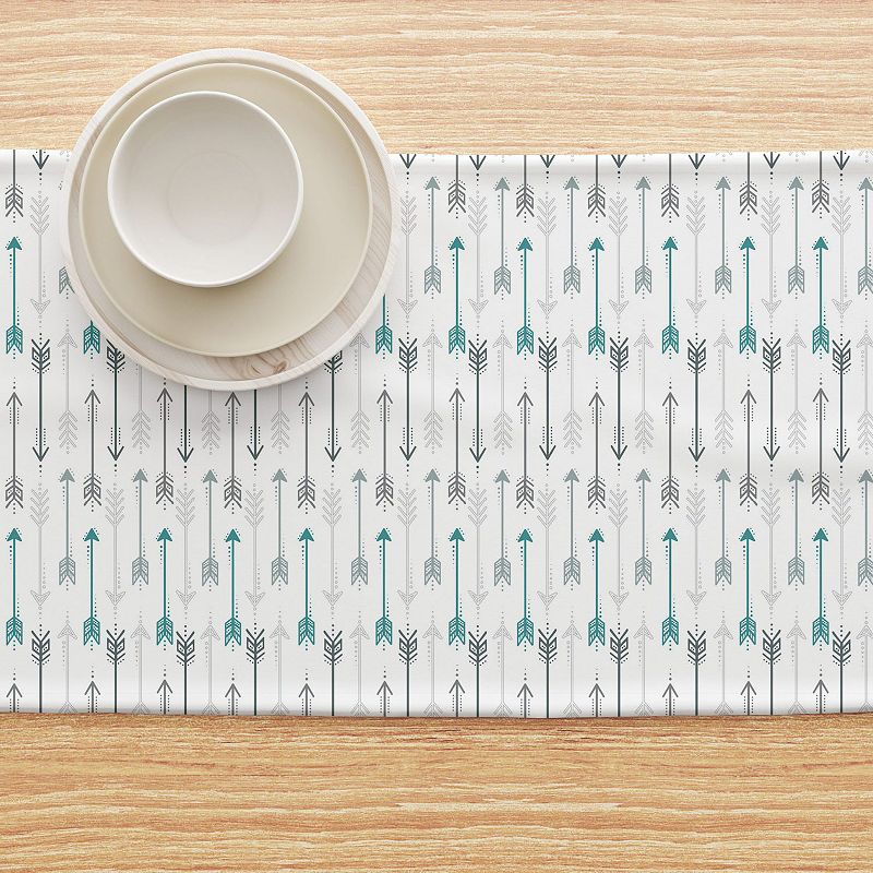 Table Runner， 100% Cotton， 16x72， Grey and Blue Arrows