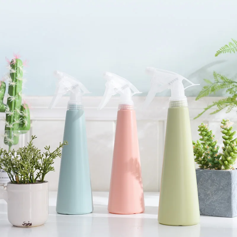 NEW Nordic candy color plastic sprayer Hand pressure plastic water spray bottle