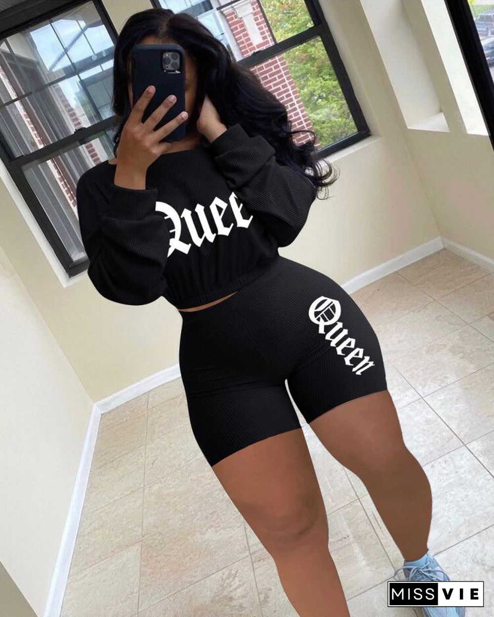 Hot Selling Pit Strip Embroidery Long Sleeve T-shirt Shorts Set