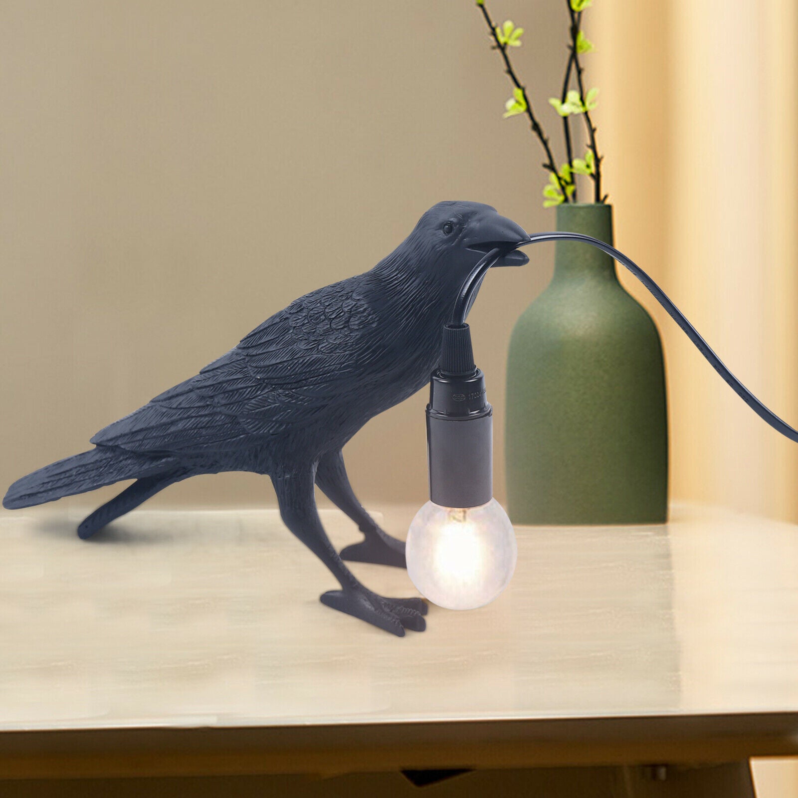 Contemporary Portable Natural Resin Bird Shape Table Lamp Black Resin Bird Table Lamps Crow Desk LED Lamp Bedroom Perfect Decor Resin Bird Table Lamps Crow Desk LED Lamp Bedroom Desk Light Fixtures