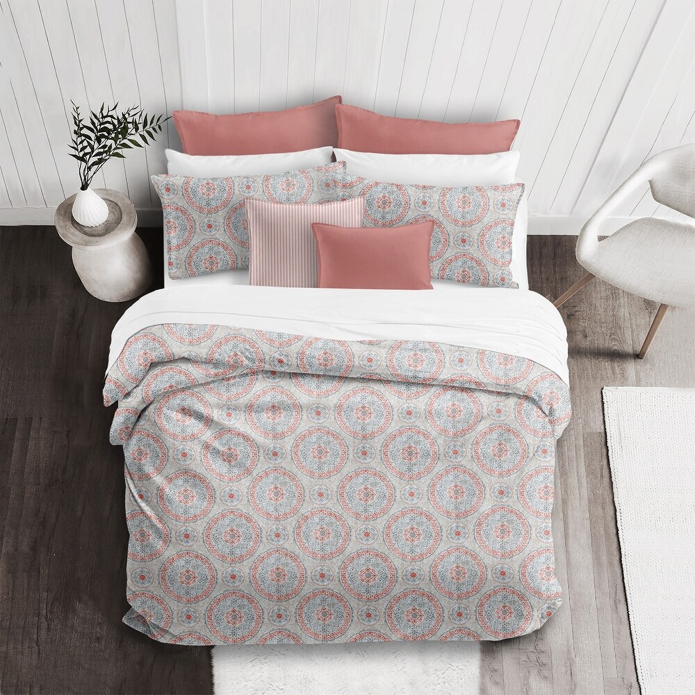 Zayla Coral Coverlet and Pillow Sham(s) Set