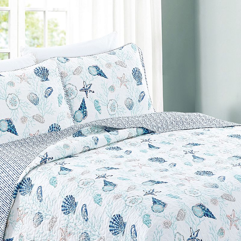 Madelinen? Bali Collection Coastal Quilt Set with Shams