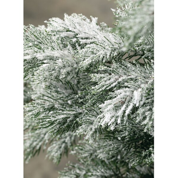 Sullivans 8'4 Artificial Iced Tree，Green