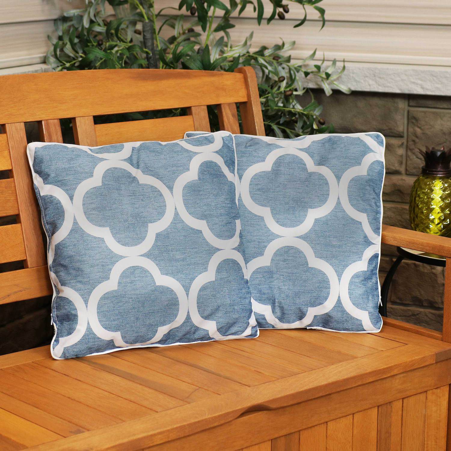 Sunnydaze Set of 2 Outdoor Throw Pillows - 16-Inch - Blue and White Quatrefoil