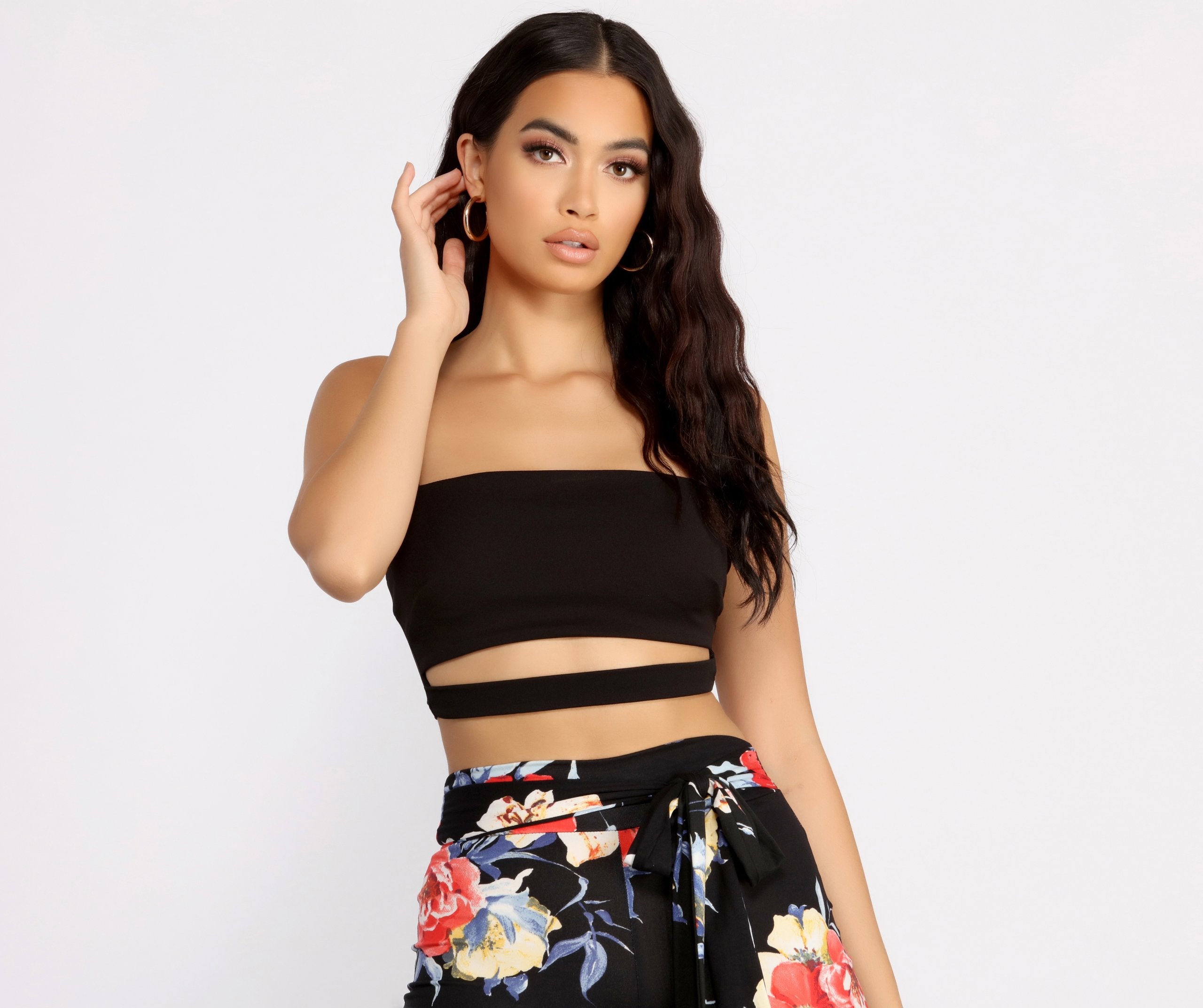 It's A Date Crepe Crop Top