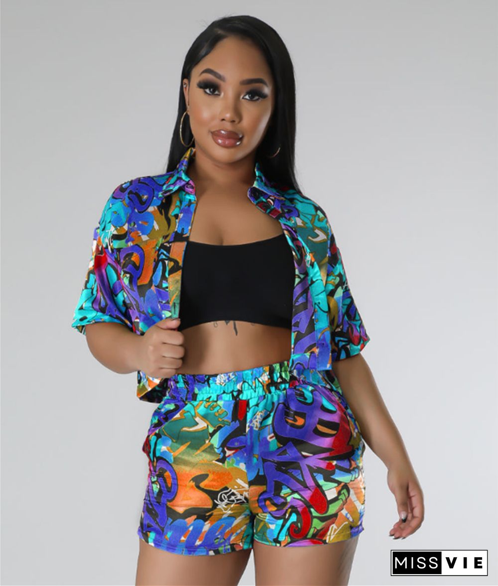 Abstract Printing Short Sleeve Shirts and Shorts Set