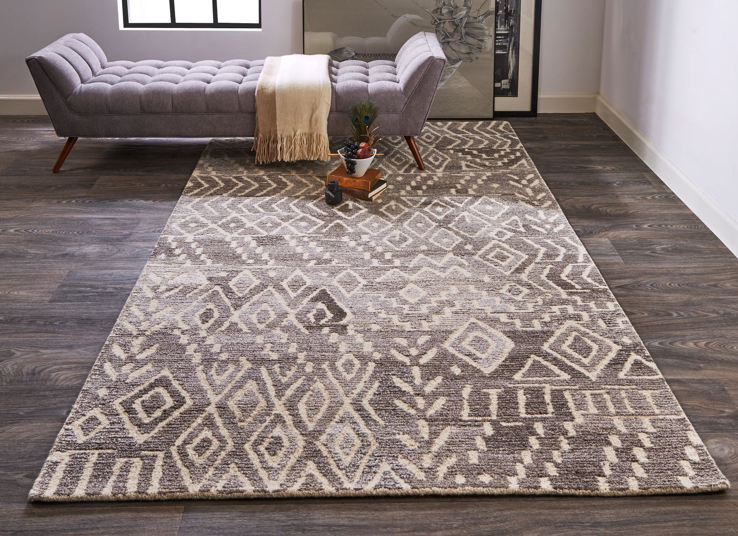 Palatez Hand Tufted Gray and White Rug by BD Fine