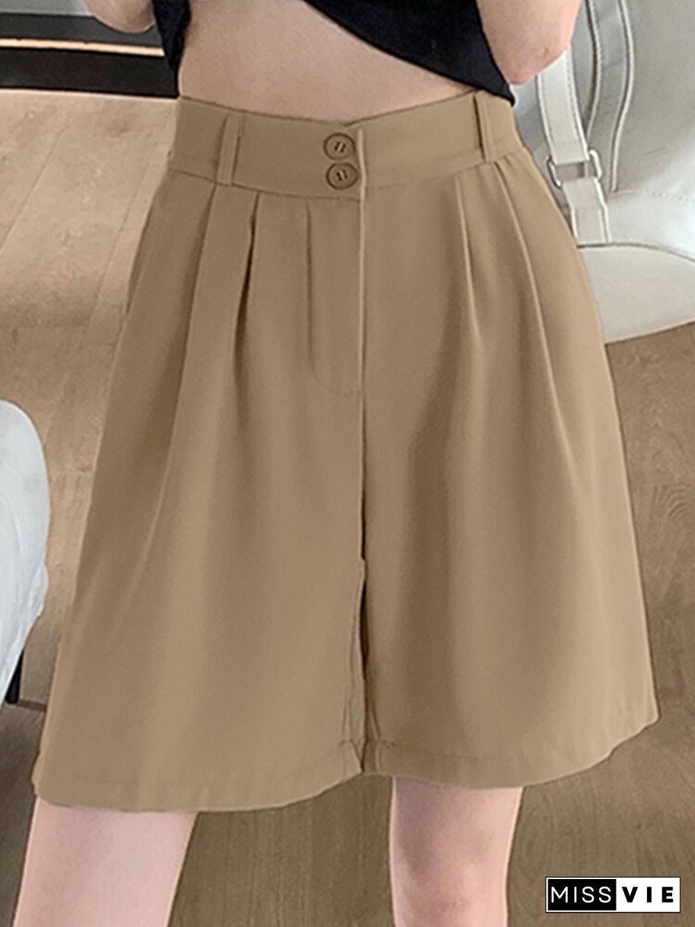 Women Casual Solid Pocket Pleated Wide Leg Shorts