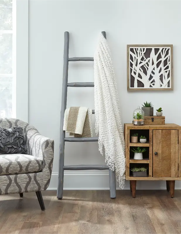 Millie August Gray Eucalyptus Wood Blanket Ladder