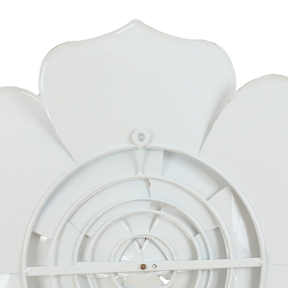 Carson Carrington Mjugg White Metal Flower Wall Art