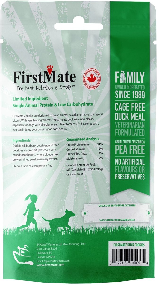 Firstmate Cage Free Duck Meal and Blueberries Grain-Free Dog Treats， 8-oz bag