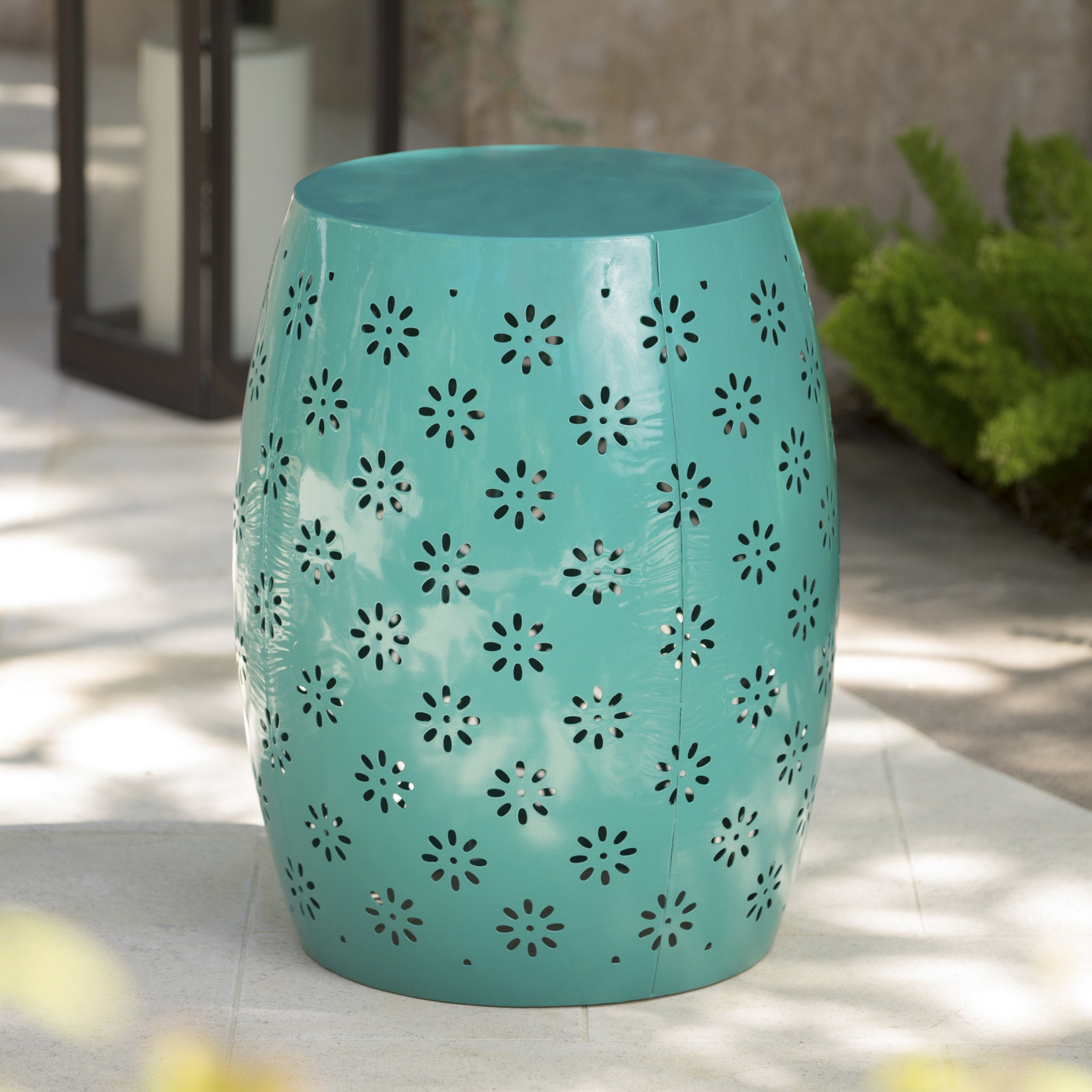 Breeze Outdoor Modern Floral Lace-Cut Metal Accent Side Table