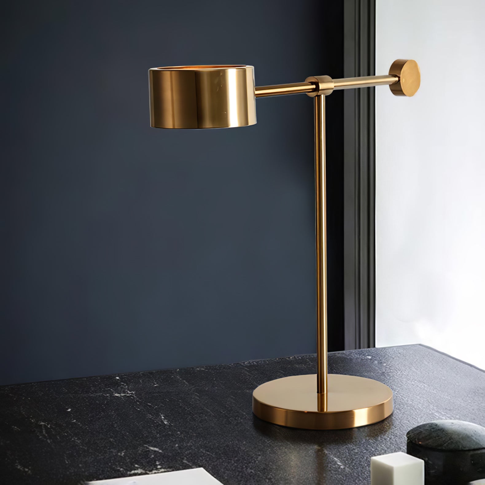 Lever Office Table Light