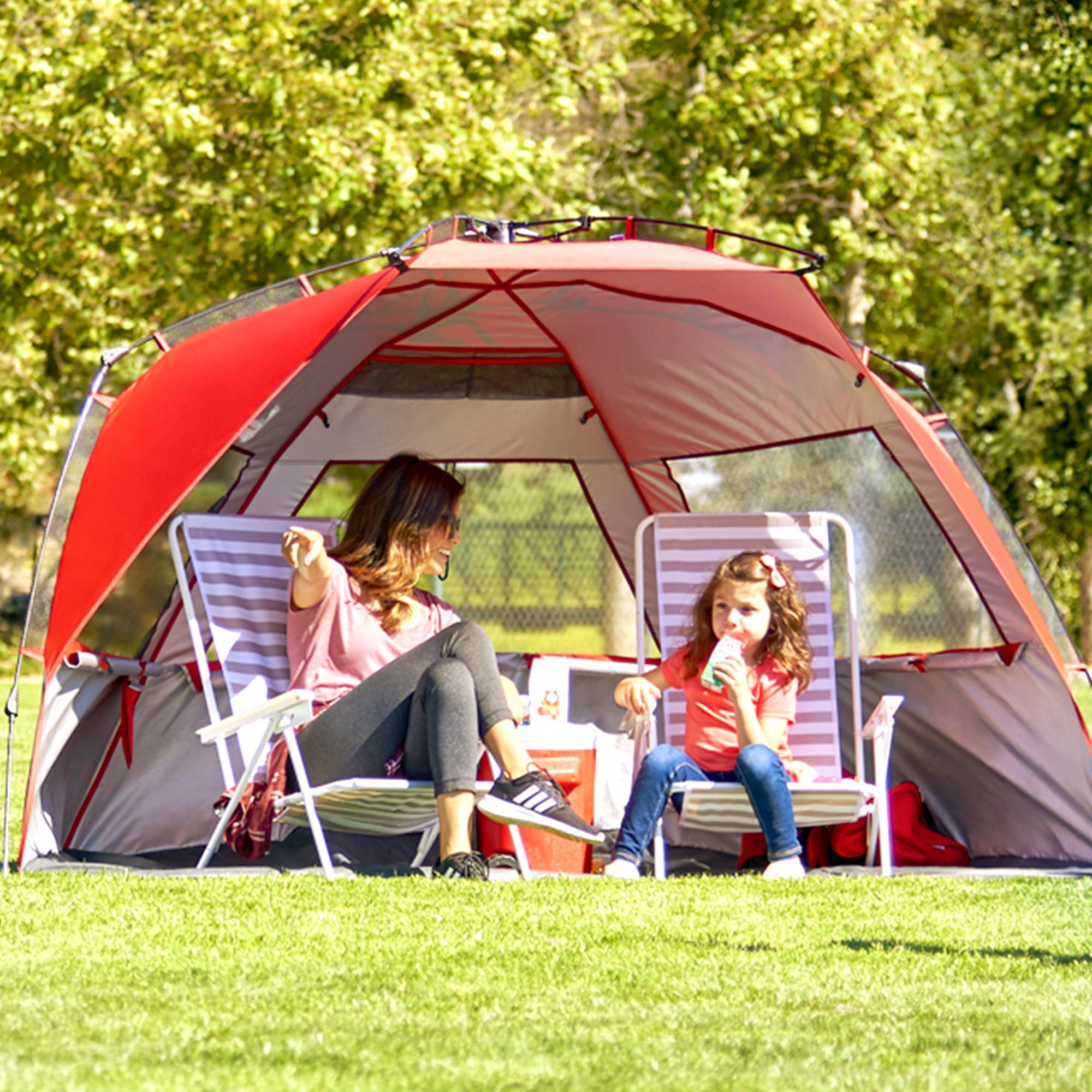 E-Z Up® Wedge Instant Shelter® Beach Tent， Blue Splash