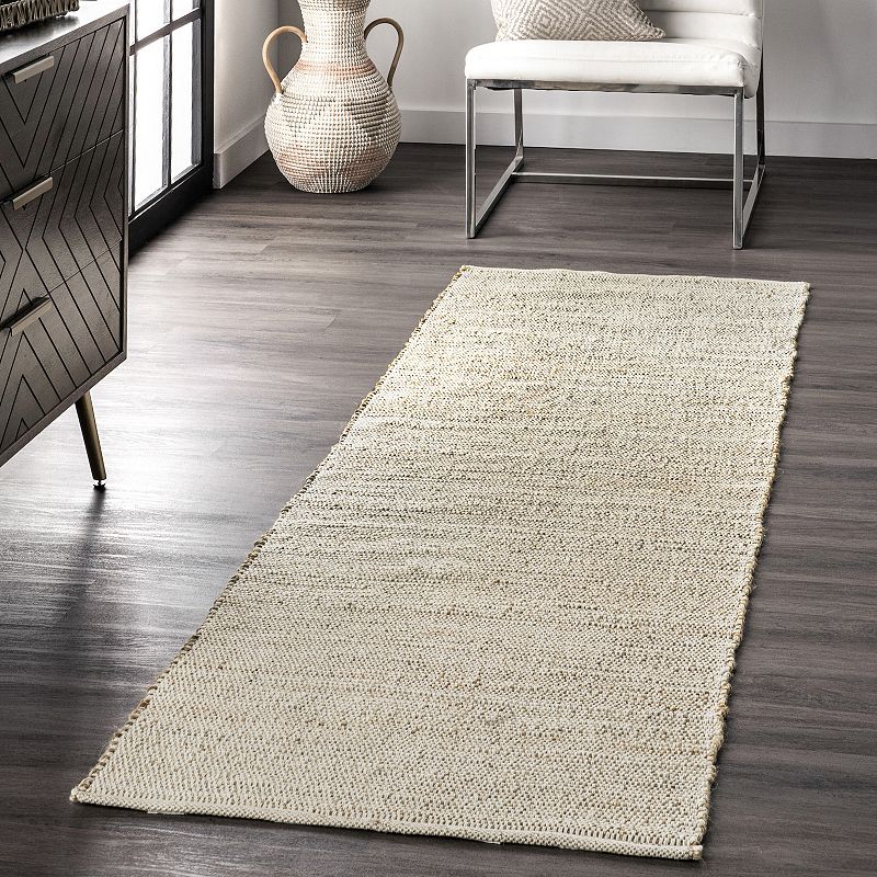 nuLoom Esmeralda Distressed Medallion Area Rug