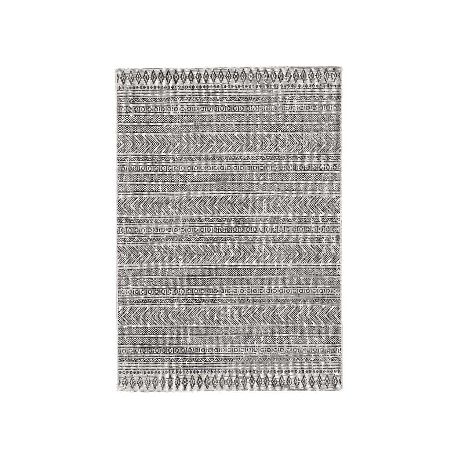 Ashley Brinoy 122 in. L X 94 in. W Black/White Geometric Indoor and Outdoor Polypropylene Rug