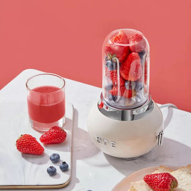 OTE Portable Compact Multifunctional Fruit Blender for Smoothies， Shakes， Juices