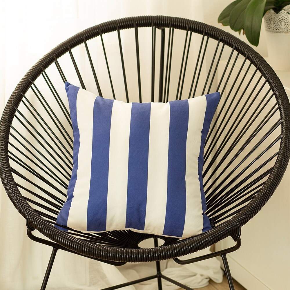 Carson Carrington Geometric Blue Stripes 18 inch Throw Pillow Cover