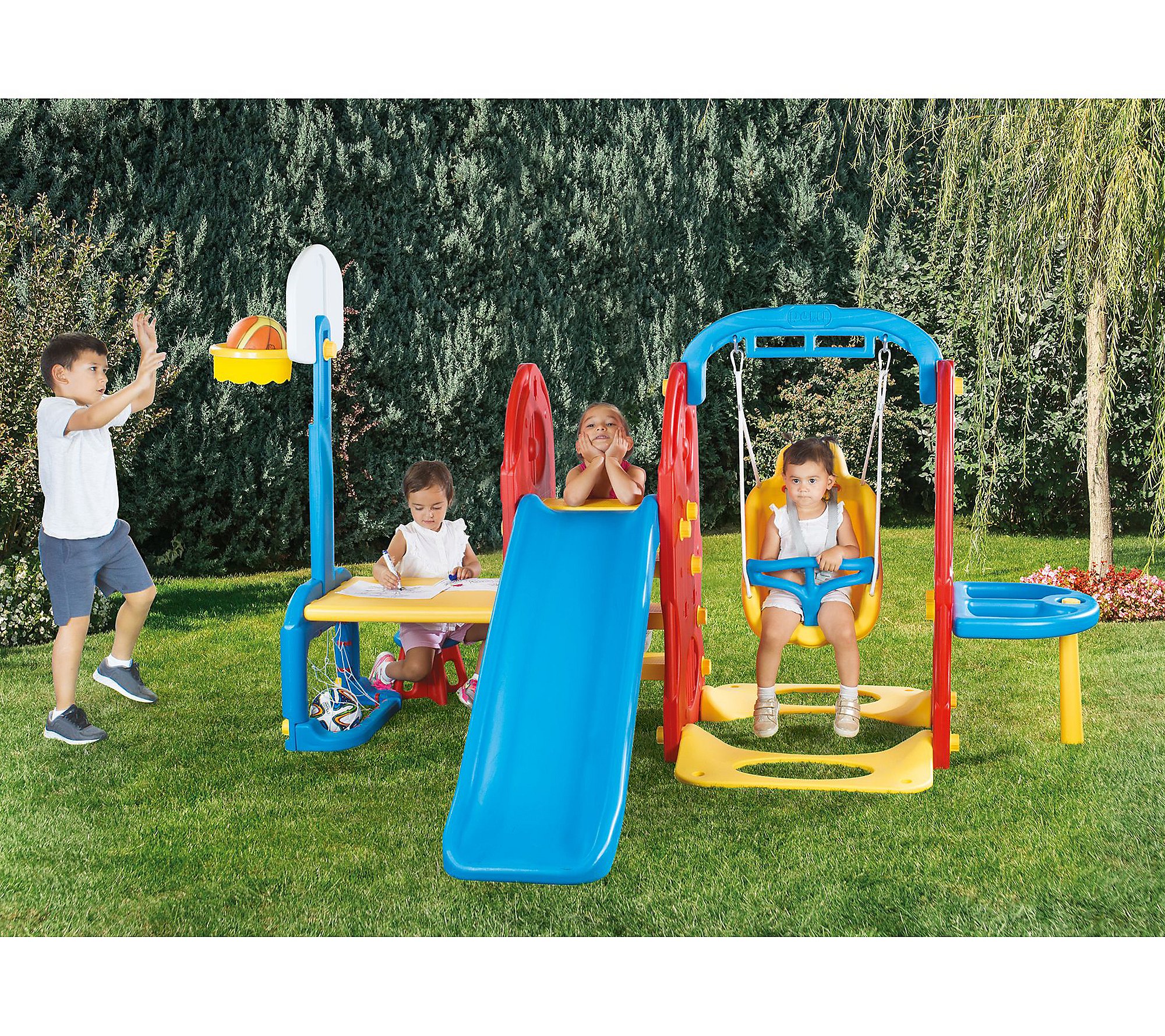 Dolu Toys 7-In-1 Backyard Playground