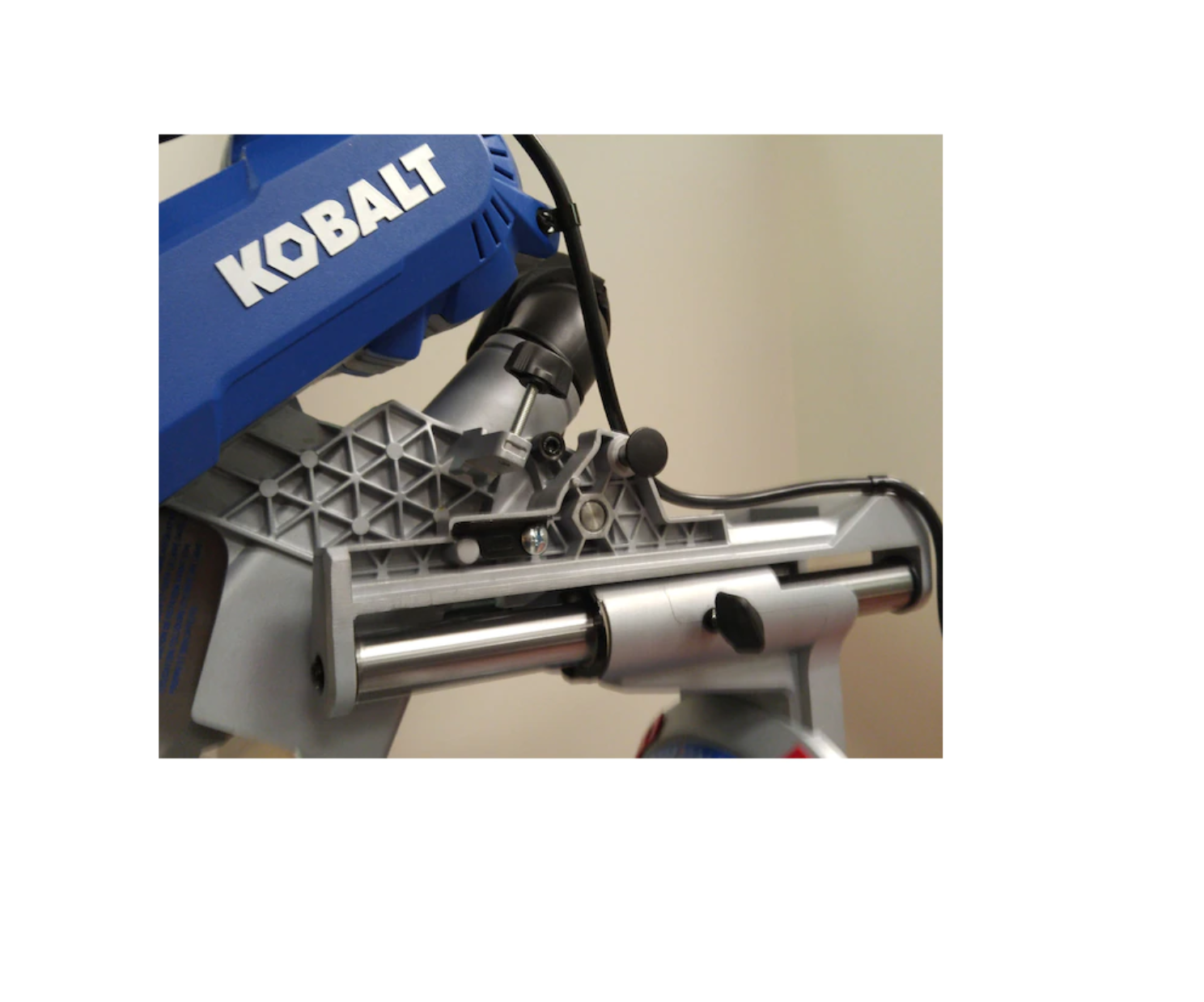 Kobalt 12-in Sliding Miter Saw 12-in 15 Amps Dual Bevel Sliding Compound Corded Miter Saw (SM3017LW)