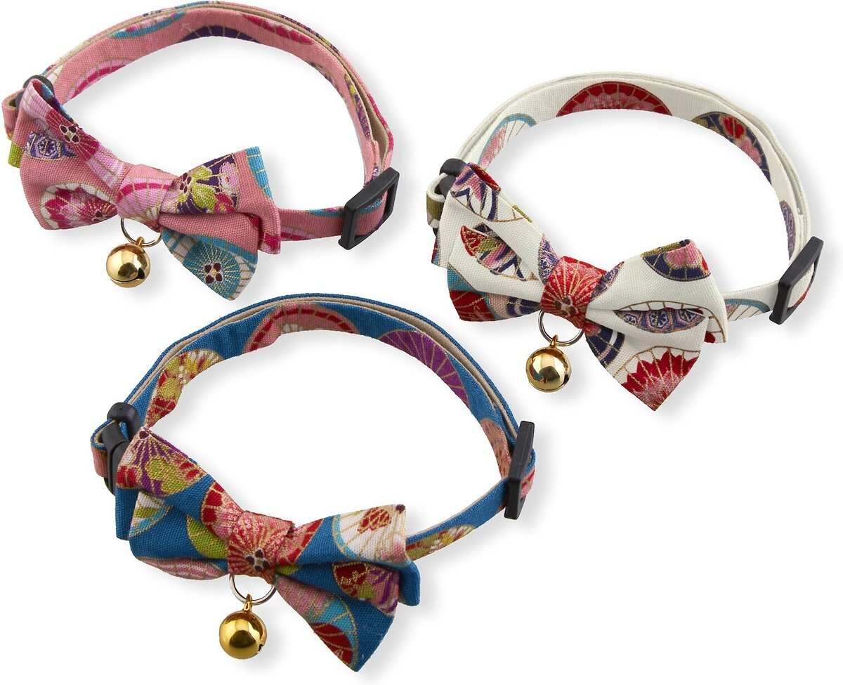 Necoichi Temari Bow Tie Breakaway Cat Collar