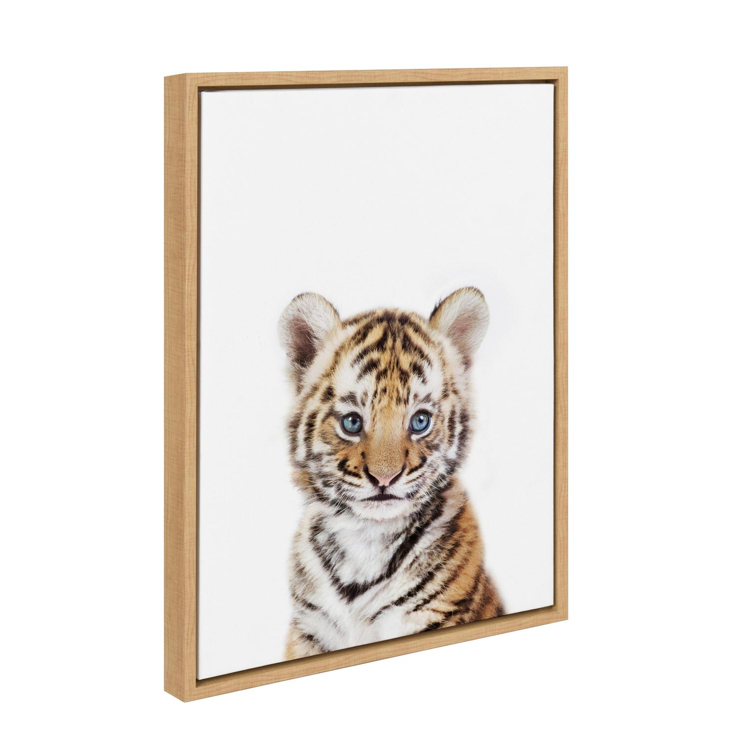 Kate and Laurel Baby Tiger Portrait Framed Canvas Wall Art By Amy Peterson， 18and#215;24 Natural， Cute Baby Animal Home Decor