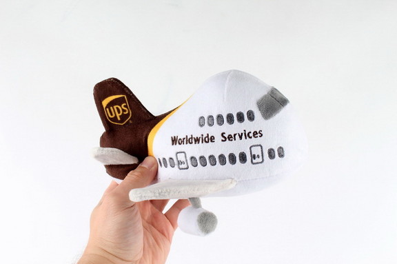 Daron Ups Plush Airplane  MT031