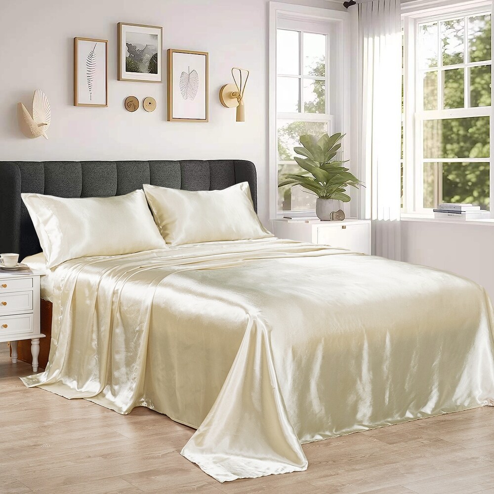 Remembrance Satin 4 piece Bed Sheet Set