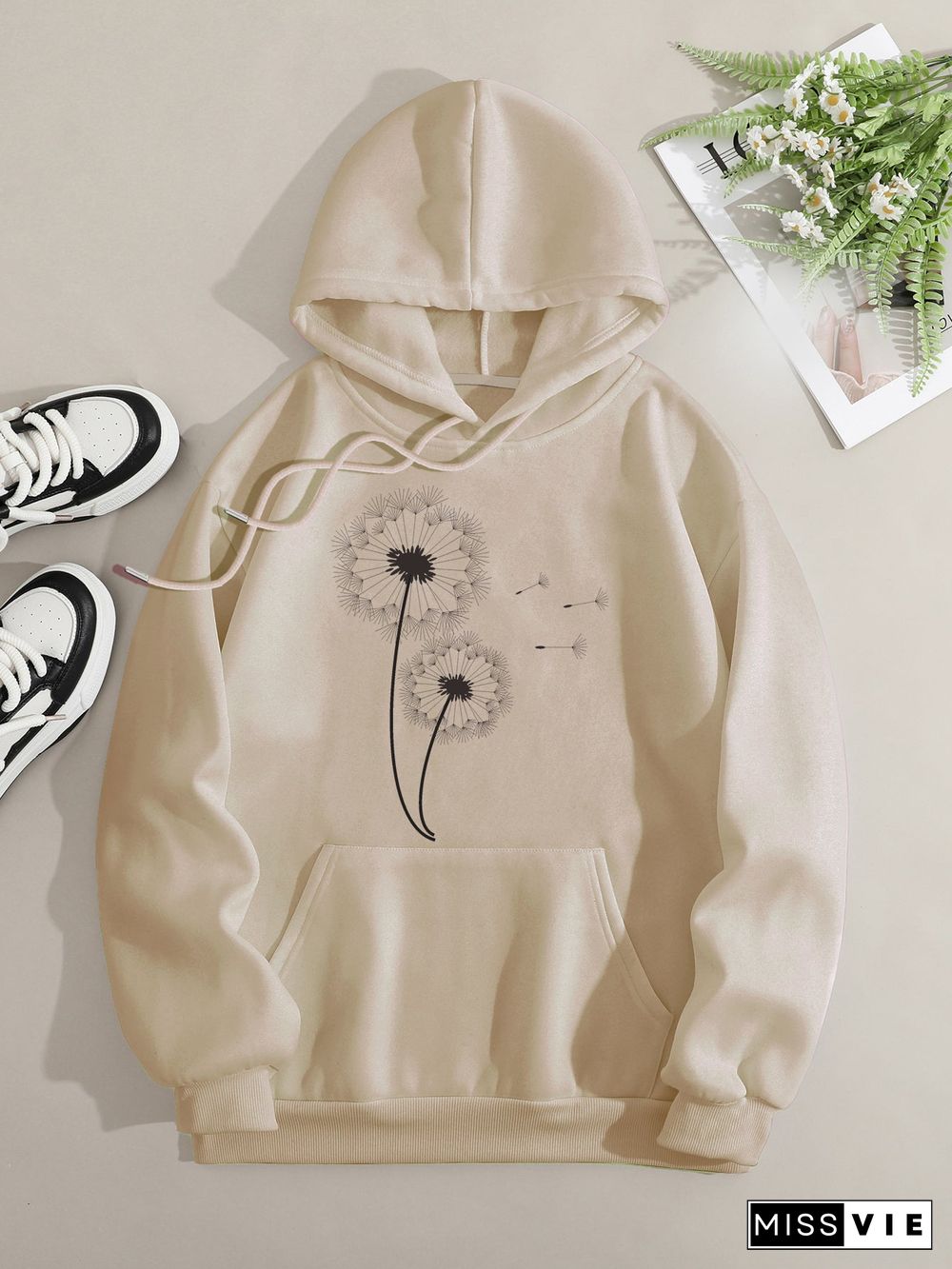 Printed on front Kangaroo Pocket Hoodie Long Sleeve for Women Pattern Dandelion