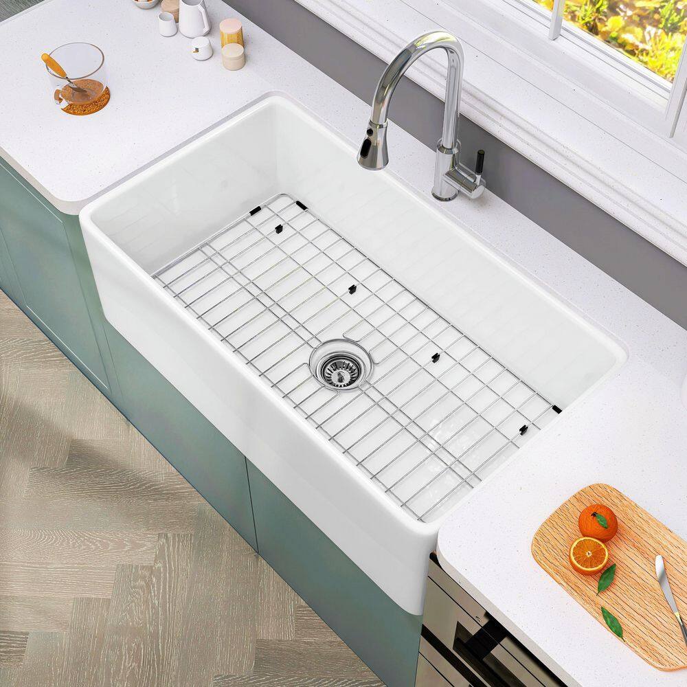 Classico White Fireclay 36 in. Single Bowl Farmhouse Apron Front Kitchen Sink with Bottom Grid and Strainer GRSL01