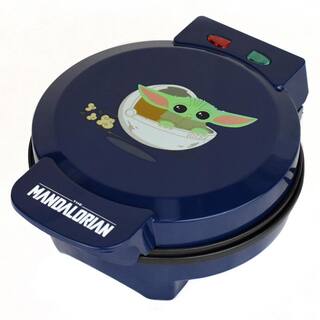 Uncanny Brands Mandalorian 600W Single Waffle Maker Blue Star Wars Belgian Waffle Iron WM-SRW-TC3