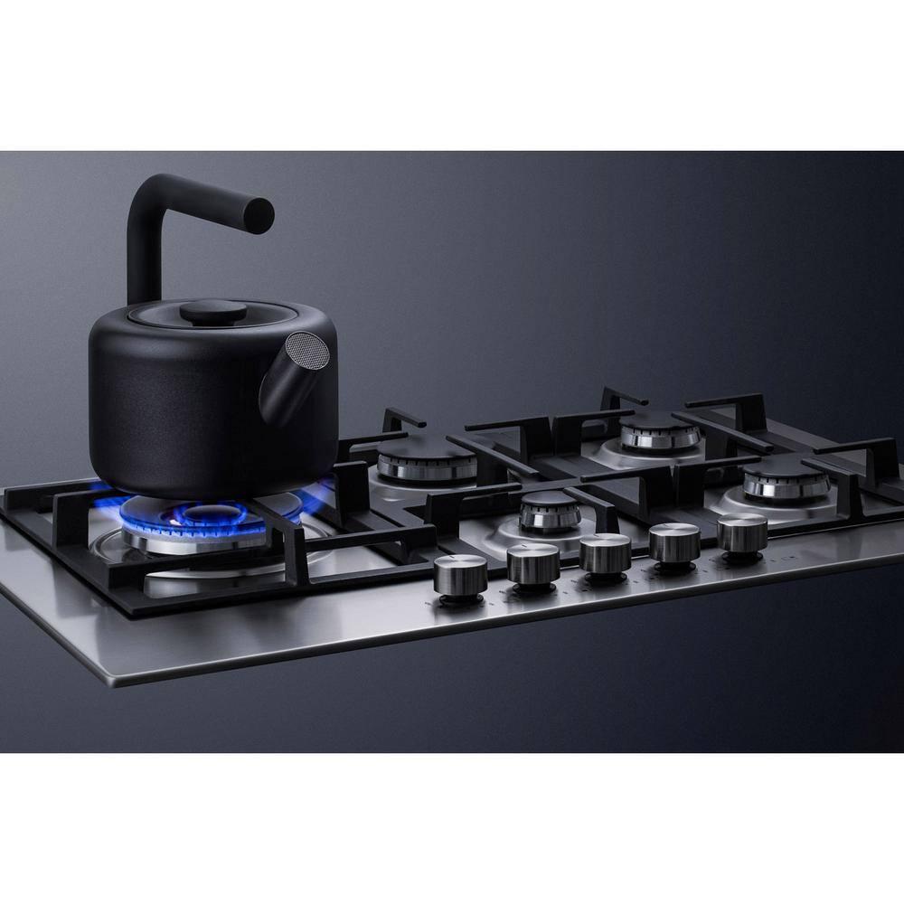 Summit Appliance 30 in LP Gas Cooktop in Stainless Steel with 5 Burners