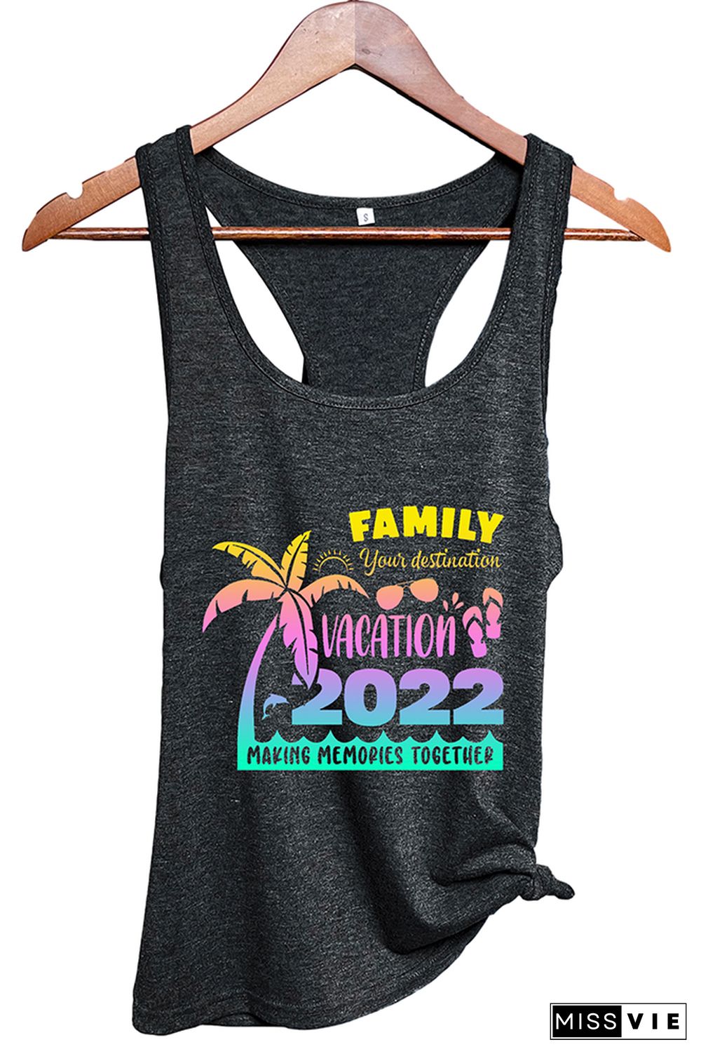 Family Vacation 2022 Graphic Tank Top Wholesale