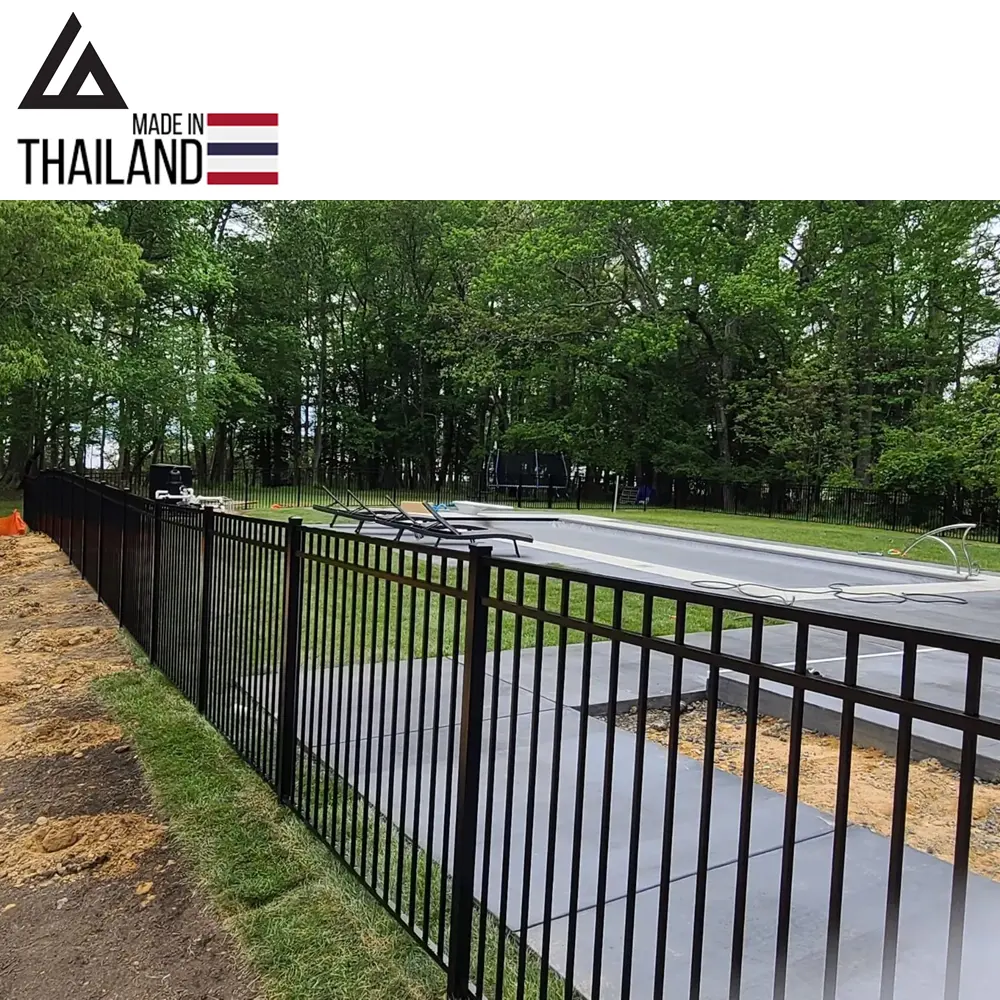 MADE IN THAILAND Factory supply newly design private fence for house