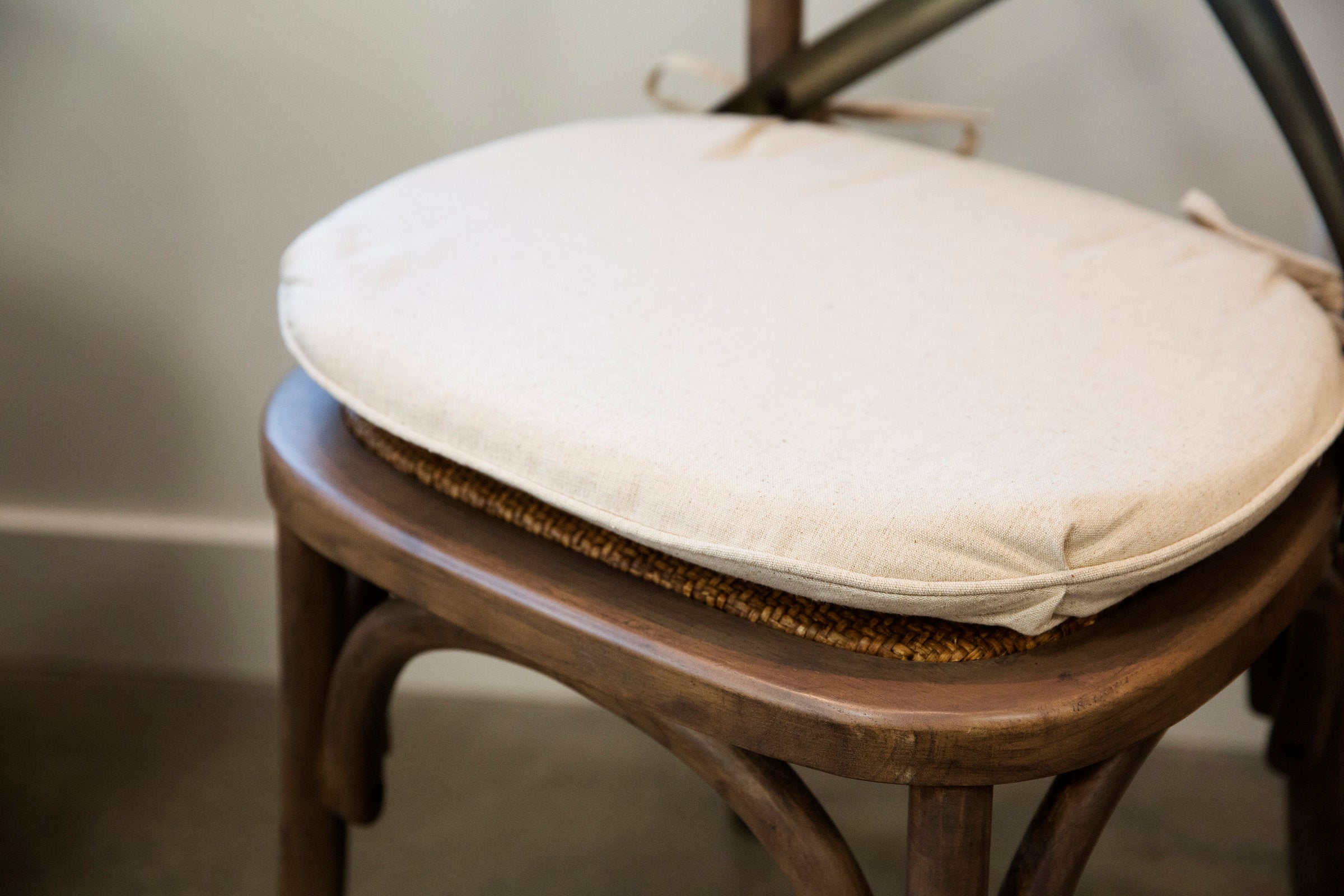 Seat Cushion for Cross Back Chair - linen