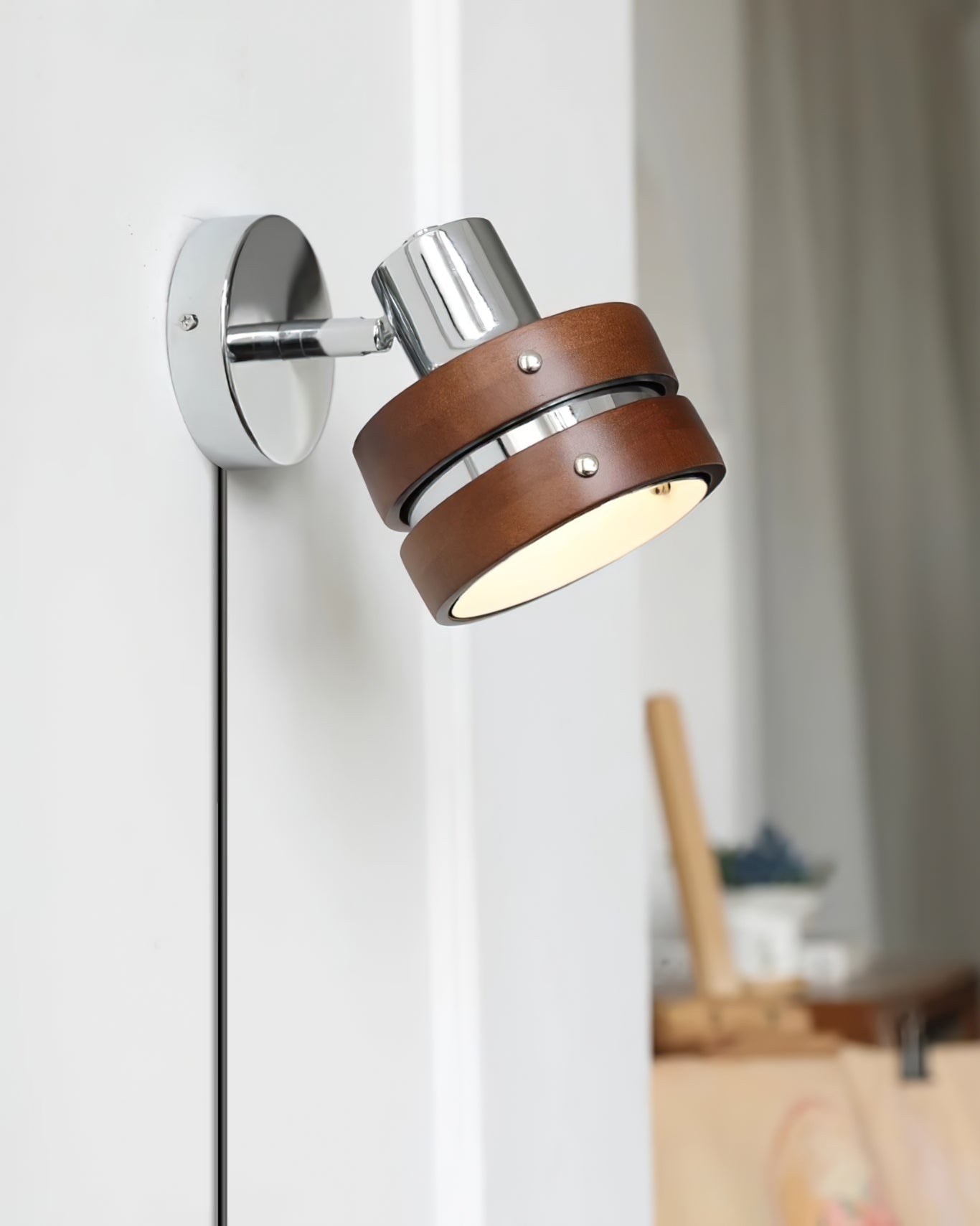 Karry Plug-in Wall Lamp