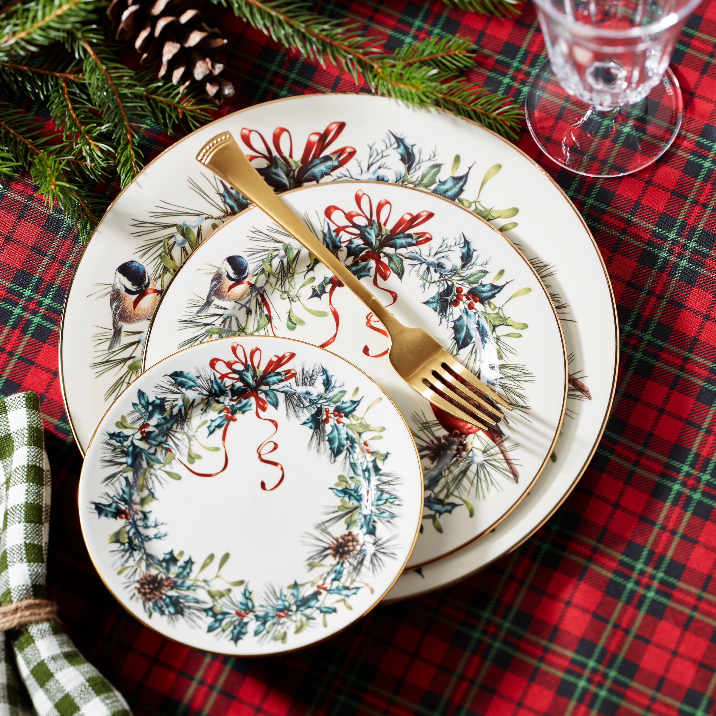 Winter Greetings Dinner Plate