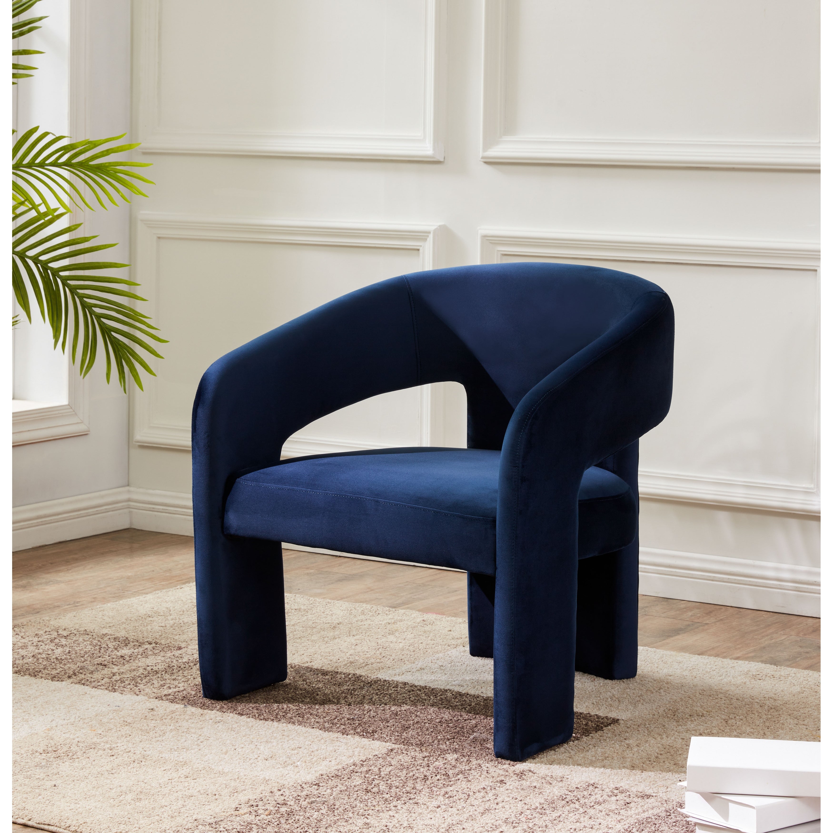 SAFAVIEH Couture Roseanna Modern Accent Chair - 28.5 IN W x 27.2 IN D x 30.7 IN H