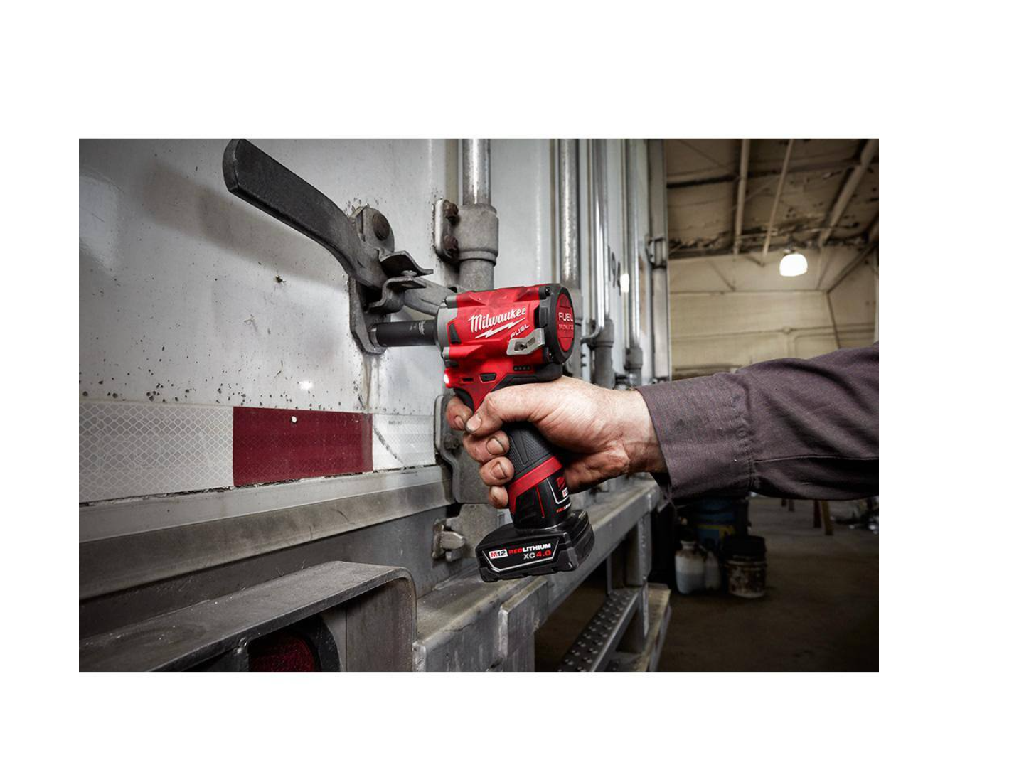 Milwaukee 2555-22-49-66-7011 M12 FUEL 12V Cordless Brushless Stubby 1/2 in. Impact Wrench Kit with 1/2 in. Drive SAE Deep Socket Set (12-Piece)