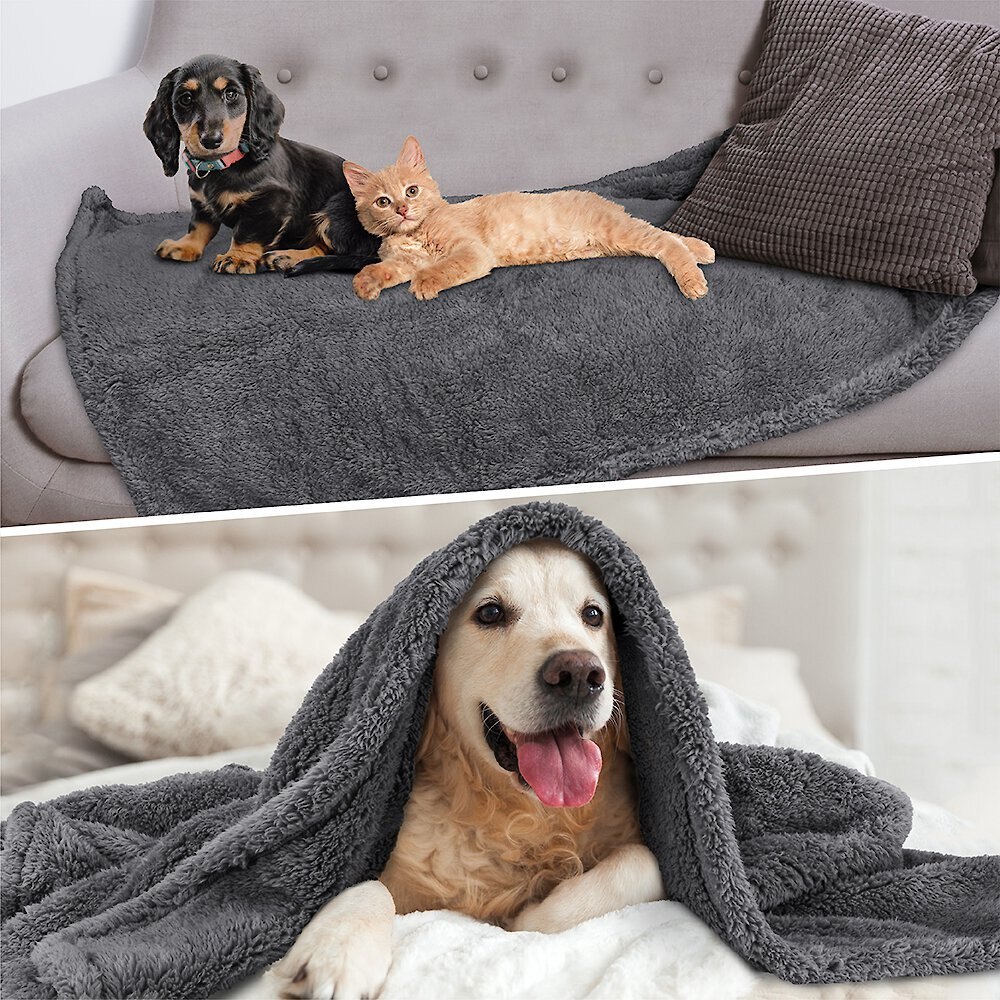 PetAmi Fluffy Waterproof Cat and Dog Blanket