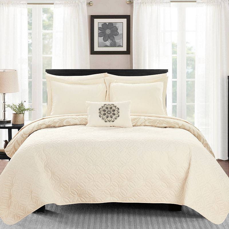 Chic Home Raina Quilt Set