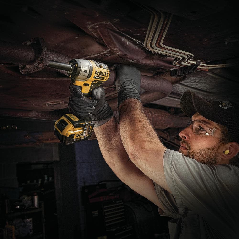 DEWALT 20V MAX XR 3/8-in Compact Impact Wrench (Bare) DCF890B from DEWALT