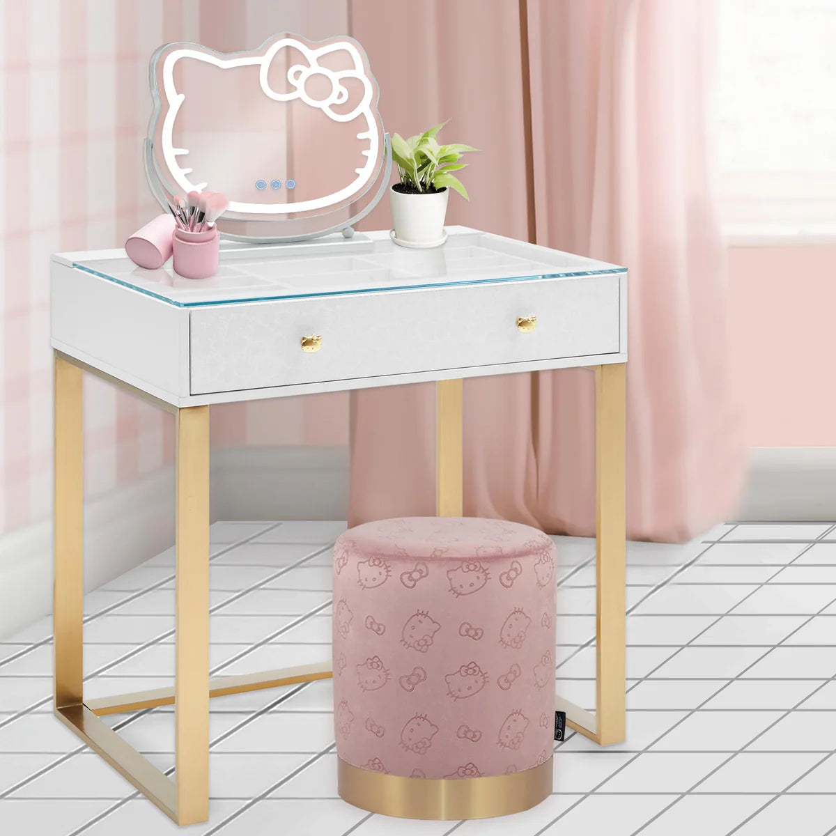 IVFT-HKSSMINI-WHTGLD | Hello Kitty® SlayStation Mini Vanity Table